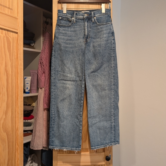 Madewell Denim - Madewell Slim Wide Leg Crop Jean Sizes 25